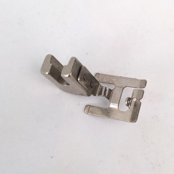 Singer Simanco Zig Zag Presser Foot 161455 Discontinued Part - Picture 4 of 9